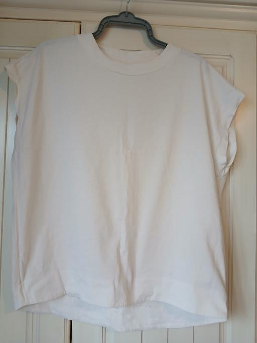 Buy & Sell West Midlands Wolverhampton - Photos for t shirt tu.12