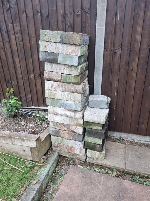 Buy & Sell West Midlands Dudley - Photos for breeze blocks x32