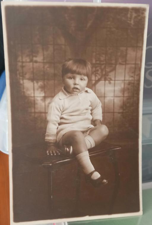 Buy & Sell Merseyside Saint Helens - Photos for antique 1920s/30s child photo postcard