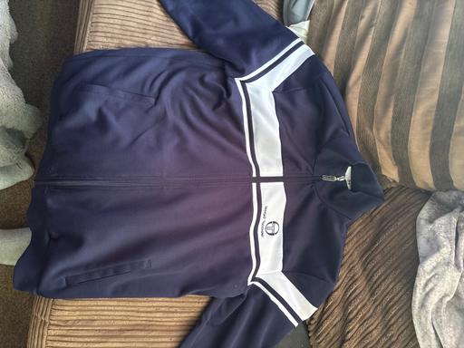 Buy & Sell Hertfordshire Dacorum - Photos for Men’s dark blue Sergio tacchini jacket XL