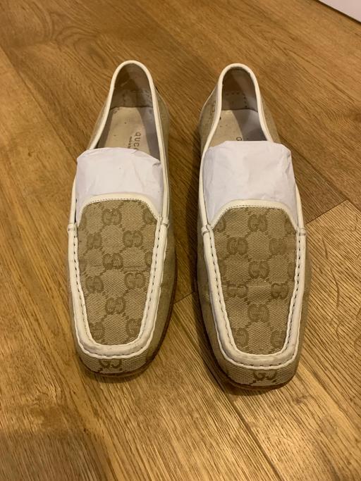 Buy & Sell Central London Queensway - Central London - Photos for Gucci flats monogram loafers