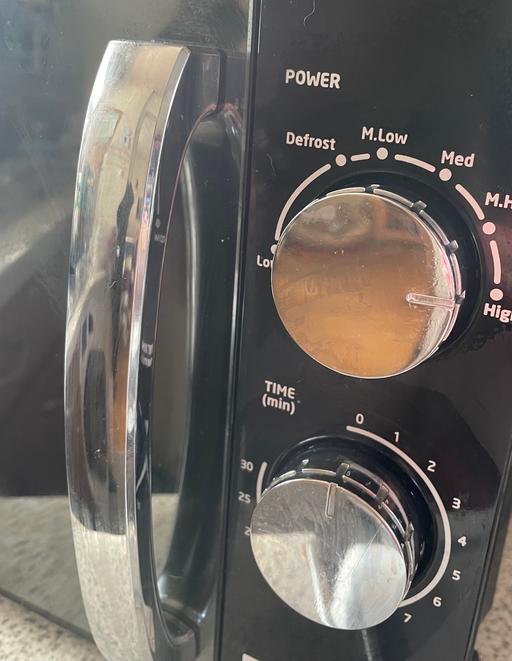 Buy & Sell Staffordshire Tamworth - Photos for Russell Hobbs Microwave Oven
