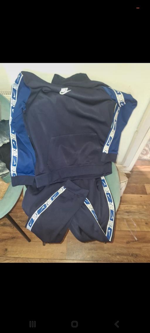 Buy & Sell West Midlands Sandwell - Photos for Boys nike tracksuit 15 to 16 years