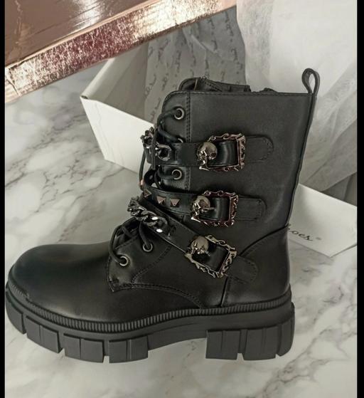 Buy & Sell West Midlands Sandwell - Photos for shoes