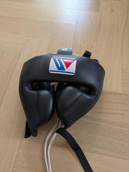 Buy & Sell East Riding of Yorkshire Kirk Ella - East Riding of Yorkshire - Photos for Winning Headgear Black FG-2900 Medium - Mint