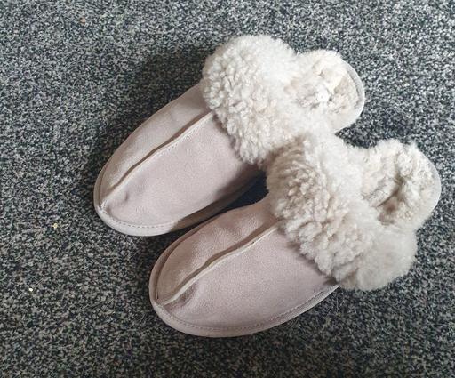 Buy & Sell West Midlands Sandwell - Photos for UGGS