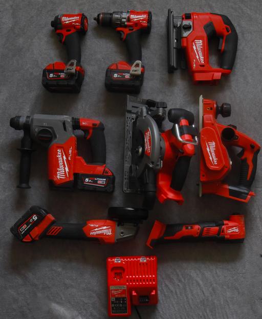 Buy & Sell South East London Croydon - Photos for milwaukee carpentry tool set