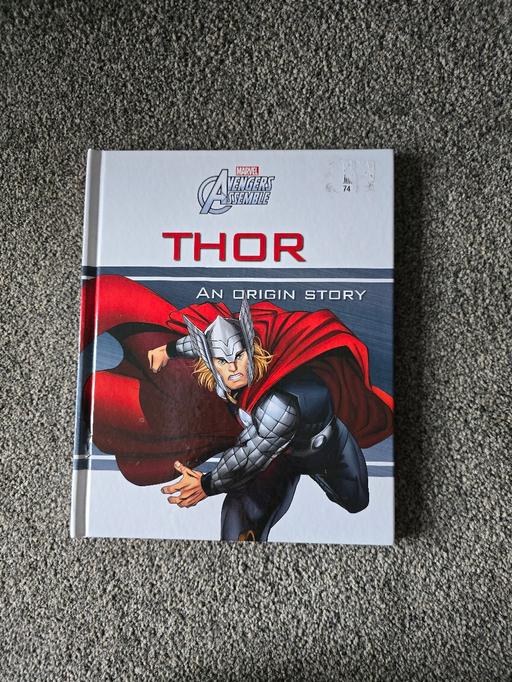 Buy & Sell West Midlands Sandwell - Photos for 2 x THOR Marvel AVENGERS books 📚 