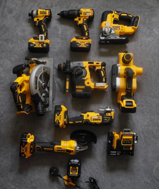 Buy & Sell South East London Croydon - Photos for dewalt carpentry brushless pro set