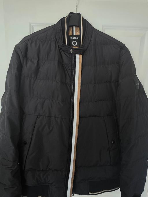 Buy & Sell Surrey Runnymede - Photos for boss mens jacket