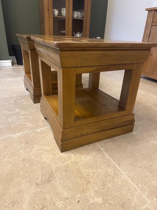 Buy & Sell Staffordshire South Staffordshire - Photos for Pair of Oak Side coffee tables
