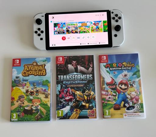 Buy & Sell North London Shoreditch - North London - Photos for Nintendo Switch OLED Video Games Bundle