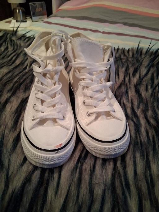Buy & Sell Cornwall Mitchell - Cornwall - Photos for White High Top Trainers