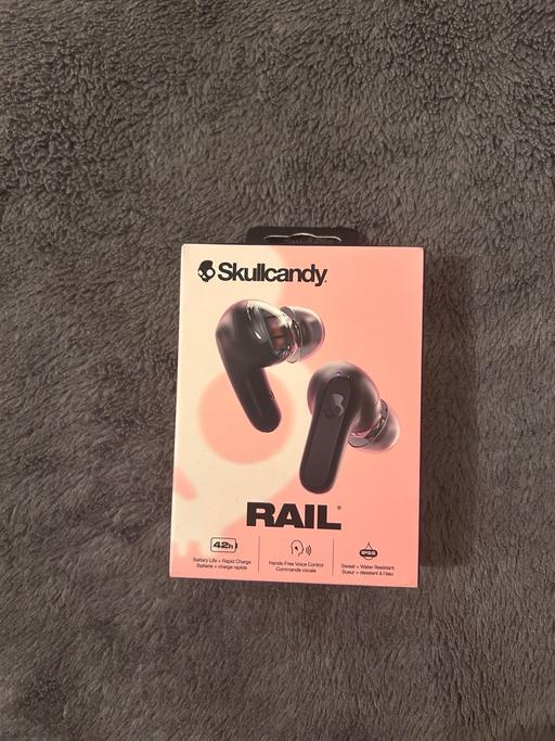 Buy & Sell West Midlands Birmingham - Photos for Skullcandy Rail True Wireless Earbuds (sealed