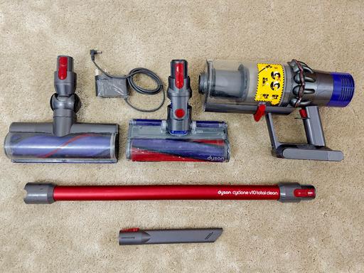 Buy & Sell East London Redbridge - Photos for Dyson V10 Absolute with One Year Guarantee