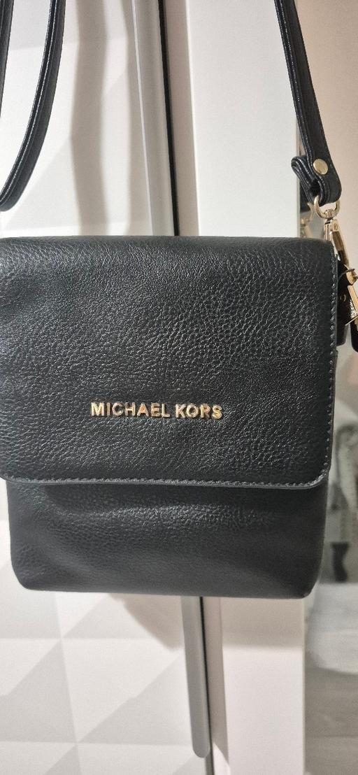 Buy & Sell East London Limehouse - East London - Photos for micheal kors bag