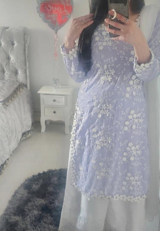 Buy & Sell North London Muswell Hill - North London - Photos for Gorgeous 3D lace lilac Indian pakistani dress