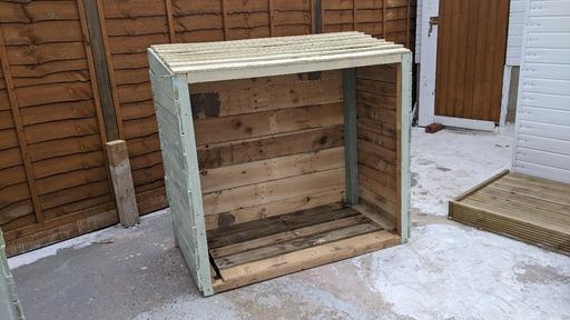 Buy & Sell West Midlands Wolverhampton - Photos for Garden log store