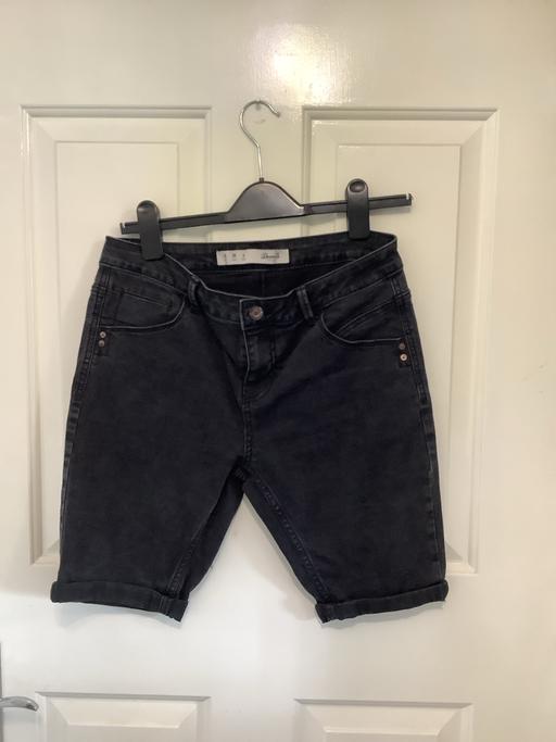 Buy & Sell Woodsetton Dudley - Photos for Shorts size 10