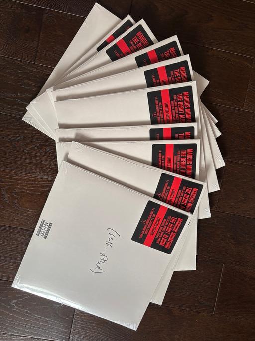 Buy & Sell Kent Dartford - Photos for 10 x Marcus Mumford - red vinyl record albums