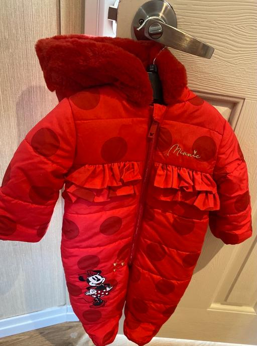 Buy & Sell Buckinghamshire Horsleys Green - Buckinghamshire - Photos for Red Minnie Mouse snow suit
