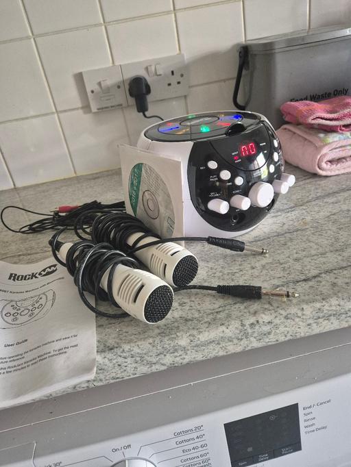 Buy & Sell Essex Basildon - Photos for Karaoke Party