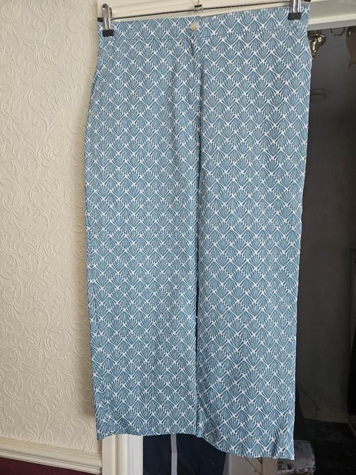 Buy & Sell West Midlands Dudley - Photos for BONMARCHE CROP SUMMER TROUSERS SZ 12