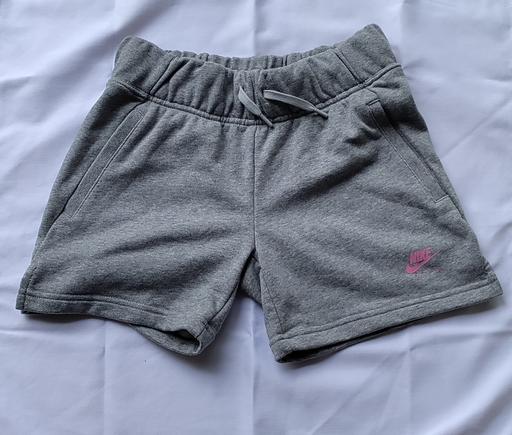 Buy & Sell South West London Sutton - Photos for Nike girl's shorts 10-11yrs