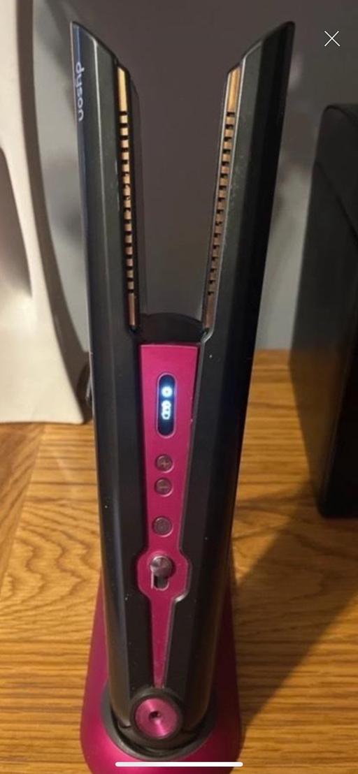 Buy & Sell West Midlands Dudley - Photos for Dyson Cordless Hair Straighners