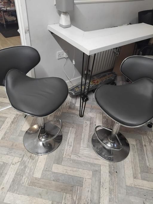 Buy & Sell West Midlands Birmingham - Photos for pair of bar stools reclining