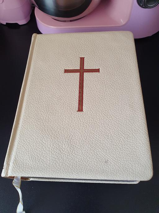 Buy & Sell West Midlands Dudley - Photos for vintage large family bible