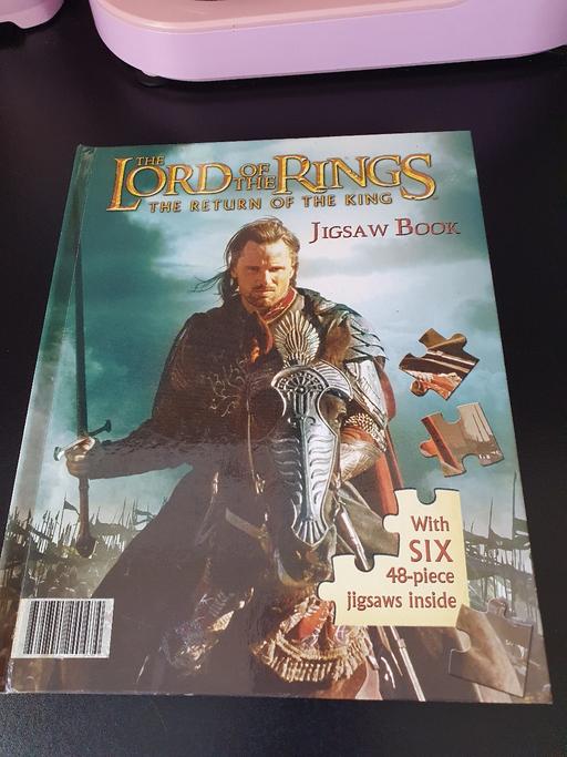 Buy & Sell West Midlands Dudley - Photos for the Lord of the rings jigsaw book