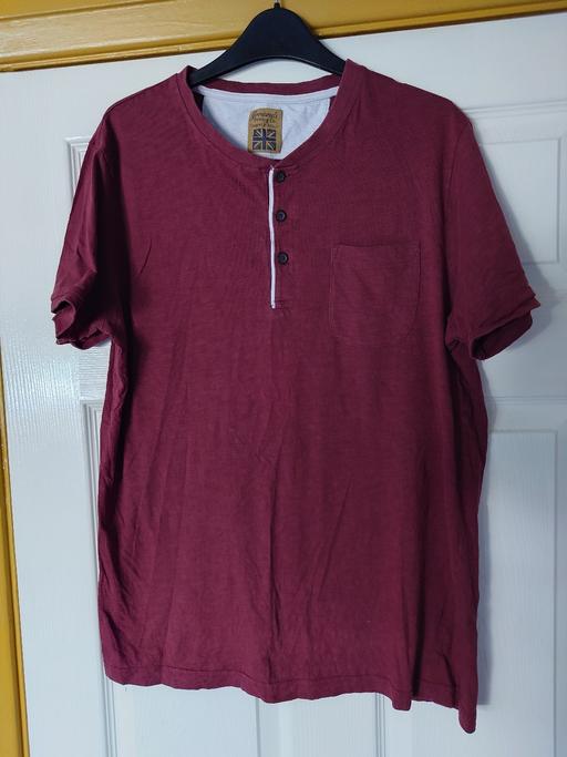 Buy & Sell Leicestershire Charnwood - Photos for Mens burgundy top size L