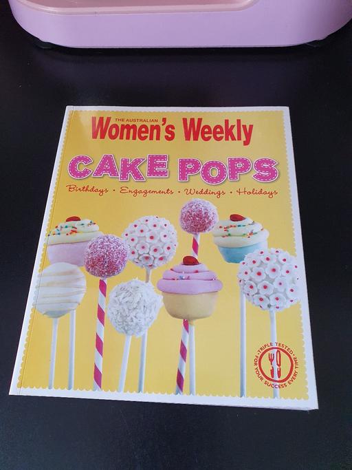 Buy & Sell West Midlands Dudley - Photos for cake pops book
