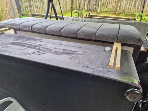 Buy & Sell Glasgow Muirend - Glasgow - Photos for Reduced Double divan bed & headboard