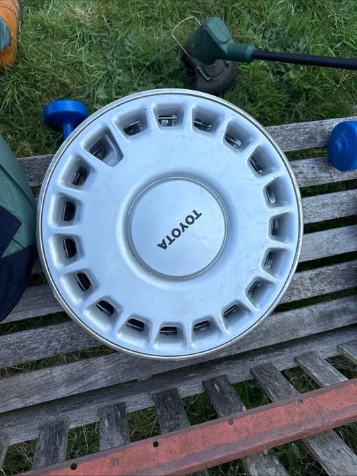 Vehicles Kent Ashford - Photos for TOYOTA HI-ACE wheel hubs 4