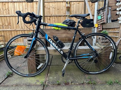 Buy & Sell West Midlands Walsall - Photos for Dawes giro 300 road bike