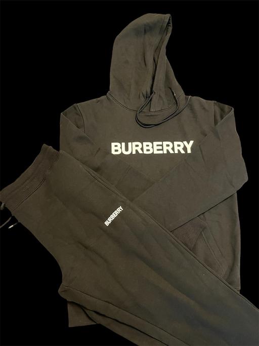 Buy & Sell North Yorkshire Middlesbrough - Photos for Burberry Logo Hoodie & Joggers Tracksuit-