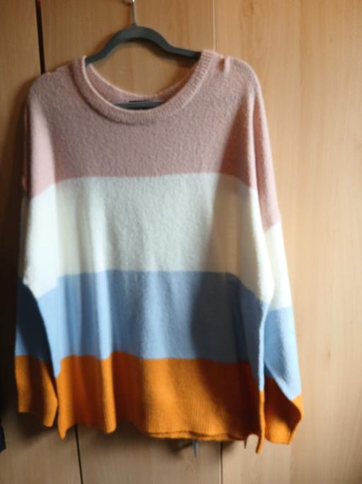 Buy & Sell North Ayrshire Kilbirnie - North Ayrshire - Photos for Nice block colour Jumper.