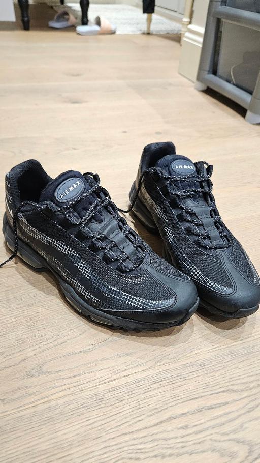 Buy & Sell Staffordshire Lichfield - Photos for Nike Airmax 95 Ultra Black - Grid Pattern - S
