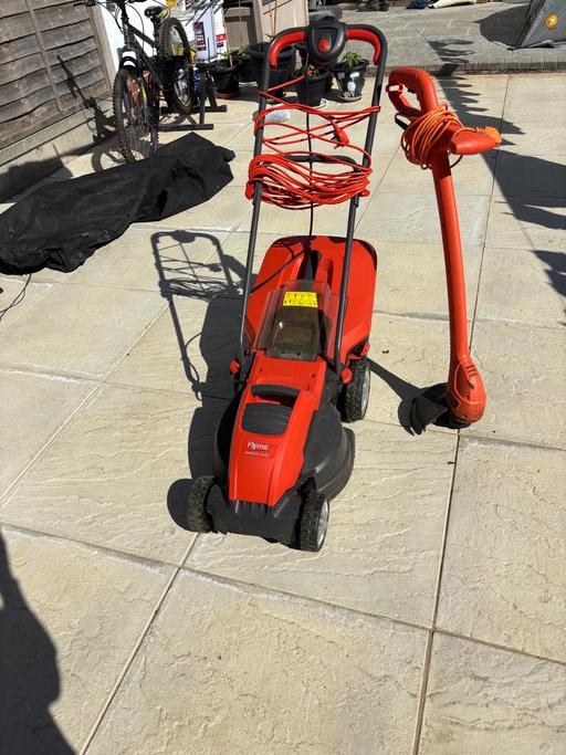 Buy & Sell Barking and Dagenham Dagenham - RM9 - Photos for Lawnmower and edge trimmer