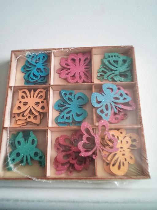 Classes Lincolnshire East Lindsey - Photos for new pack of 36 wooden figures