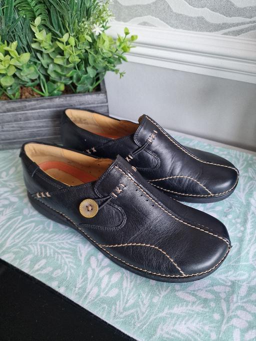 Buy & Sell West Midlands Sandwell - Photos for Clarks Leather Shoes size 5