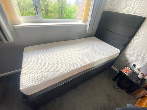 Buy & Sell Warwickshire North Warwickshire - Photos for Single Divan bed and mattress from Dreams