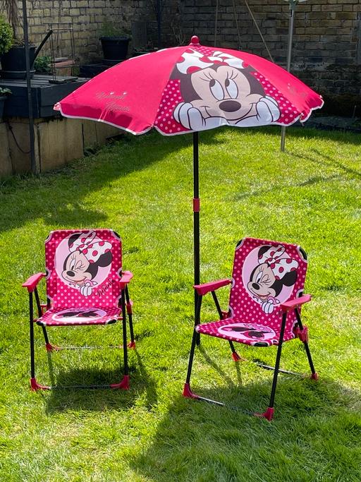 Buy & Sell Essex Southend-on-Sea - Photos for Lovely girls garden chairs & umbrella set