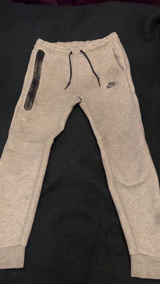 Buy & Sell East London Havering - Photos for Nike tech Fleece Tracksuit