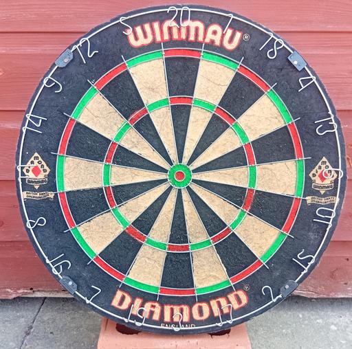 Buy & Sell West Midlands Dudley - Photos for Winmau Diamond, Dart Board. Used.