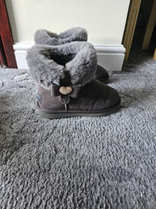 Buy & Sell Grange Park Saint Helens - Photos for girls lelli kellys size 2 eu 34