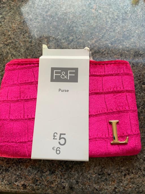 Buy & Sell Corngreaves Trading Estate Sandwell - Photos for Purse BNWT buyer collect
