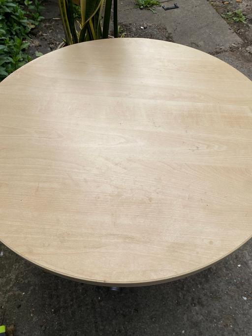 Buy & Sell Flintshire - Wales Higher Ferry - Flintshire - Photos for Round coffee table